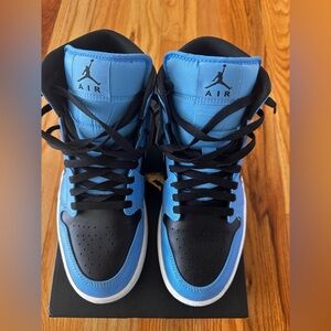 Size 9 - Air Jordan 1 Mid University Blue Black